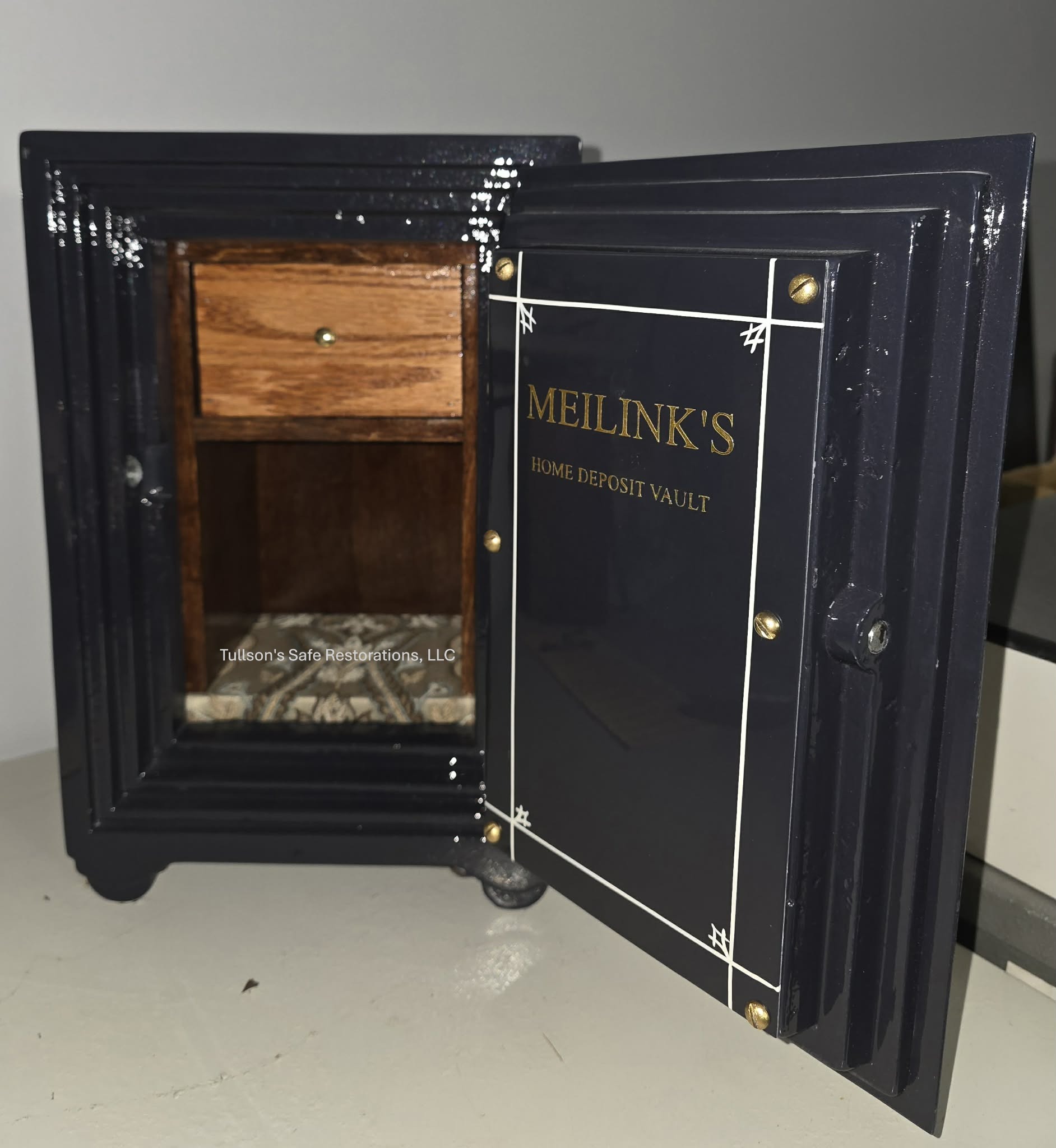 Meilink Home Deposit Vault